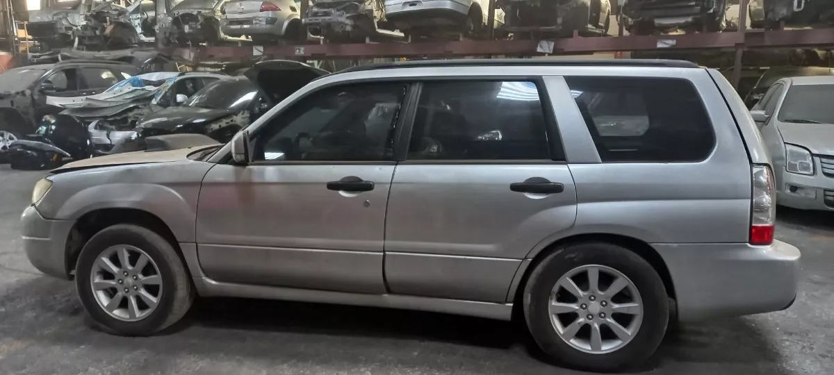 Agregado_Traseiro_Subaru_Forester_Lx_2_0_2007_Eco_Pe_as_image3