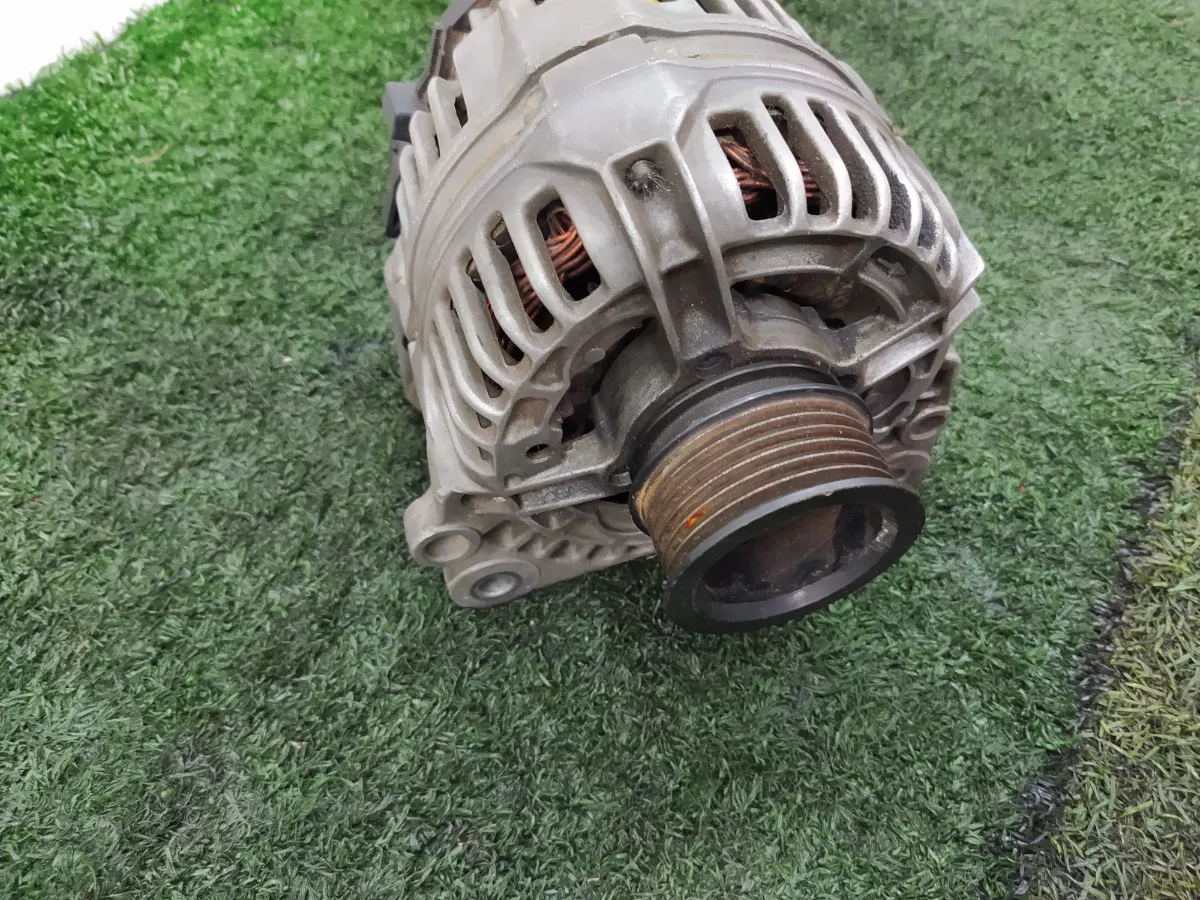 Alternador_Audi_A3_1_8_20v_2002_Manual_125cv_image2