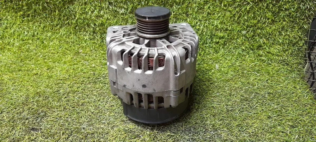 Alternador_Renault_Fluence_2013_2_0_16v_Eco_Pe_as_Vila_Ema_image2