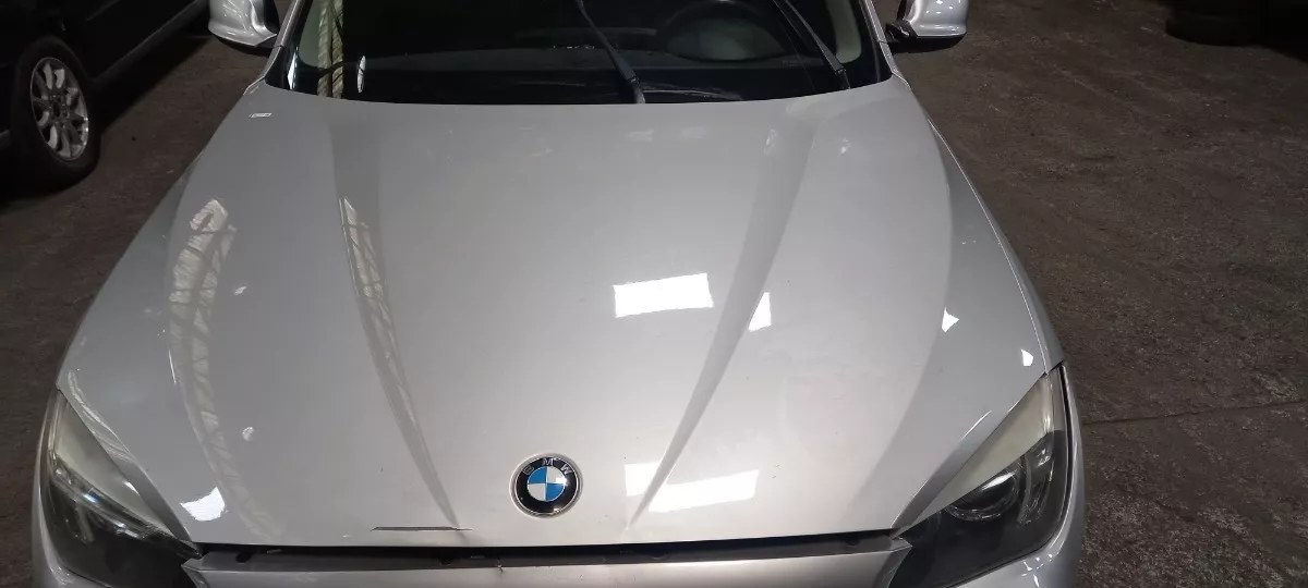 Capo_Com_Detalhe_Bmw_X1_Sdrive_2011_Eco_Pe_as_Vila_Ema_image2