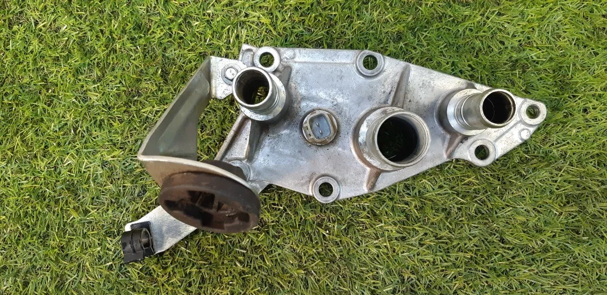 Carca_a_Da_Valvula_Termostatica_Nissan_March_1_0_3cc_2019_image2