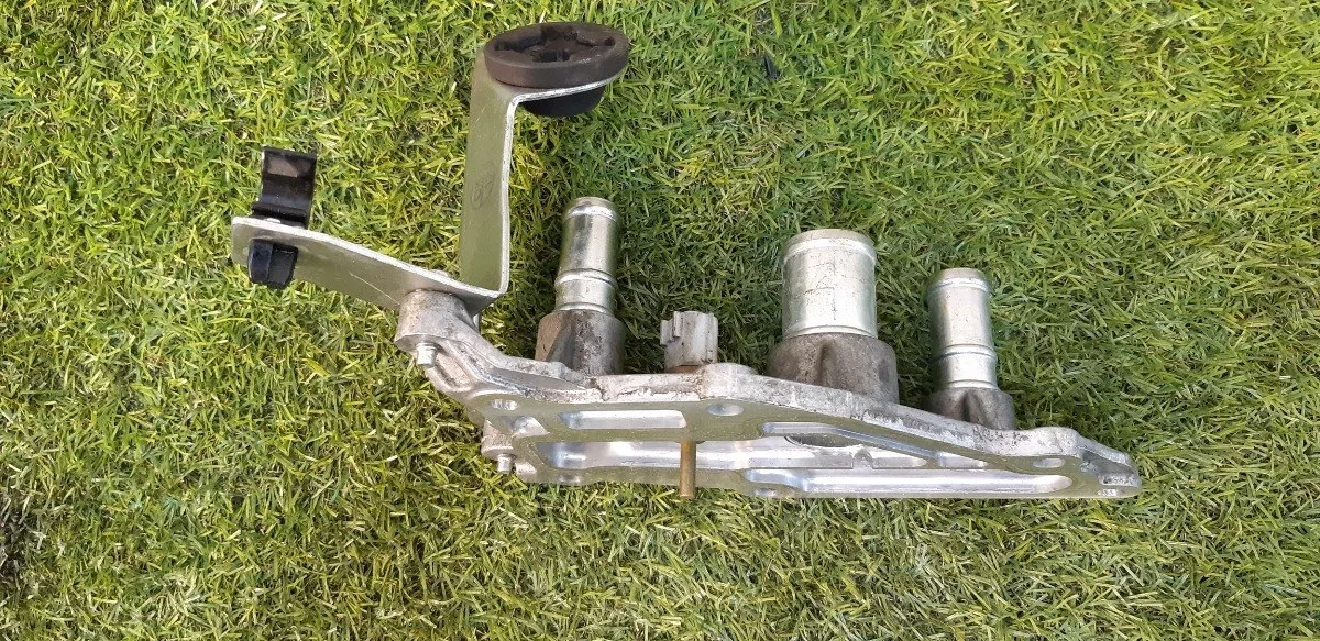Carca_a_Da_Valvula_Termostatica_Nissan_March_1_0_3cc_2019_image3