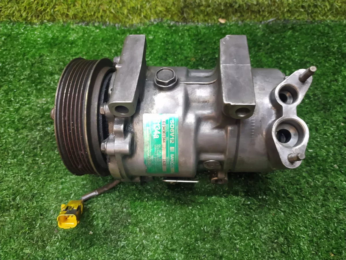 Compressor_Ar_Condicionado_Peugeot_307sw_2_0_16v_2003_Manual_image2