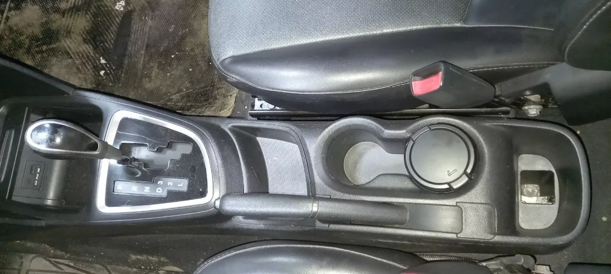 Console_Central_Hb20s_Automatico_2015_Eco_Pe_as_Vila_Ema_image3