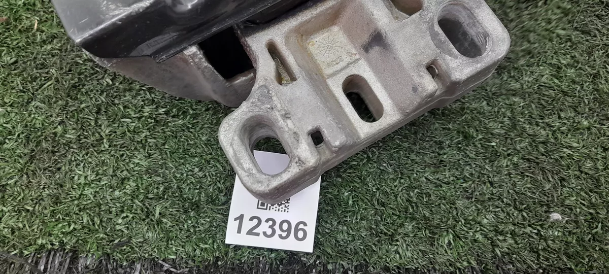 Coxim_Motor_Esquerdo_Audi_A3_1_8_20v_2002_Manual_125cv_image10