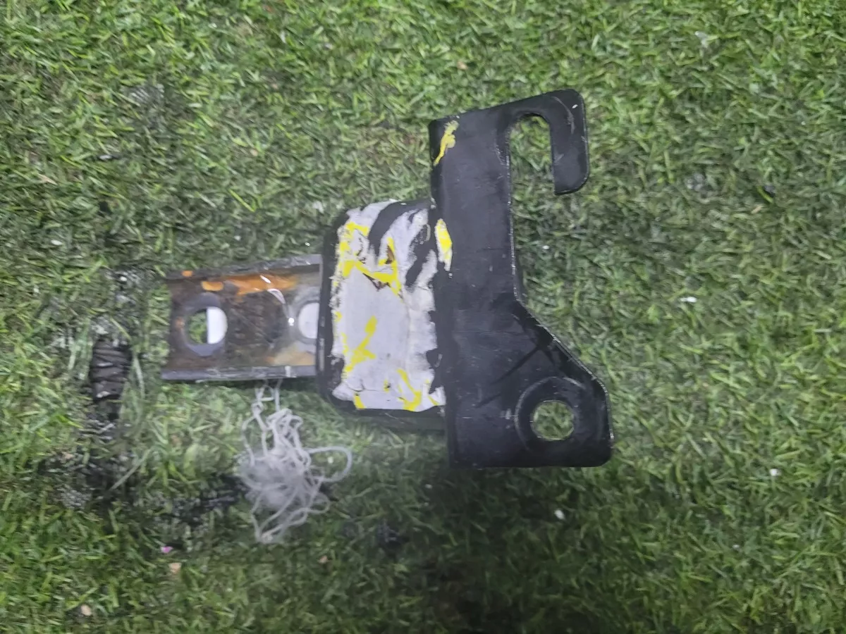 Coxim_Suporte_Do_Motor_Logan_1_6_8v_2015_Eco_Pe_as_Vila_Ema_image3