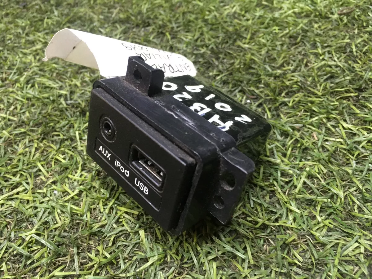 Entrada_Auxiliar_Usb_Hyundai_Hb20_2019_Eco_Pe_as_Vila_Ema_image2