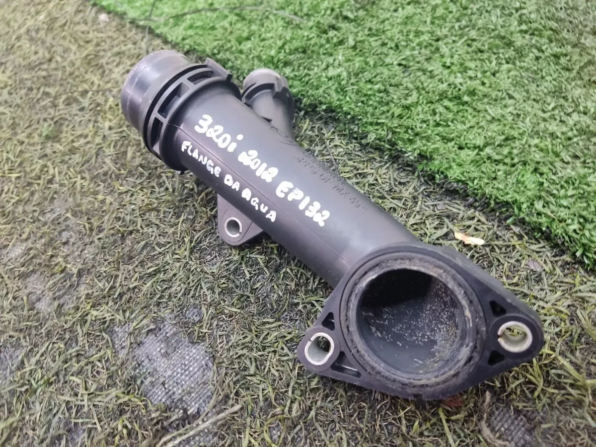 Flange_D_agua_Bmw_320i_2_0_16v_2012_N46_Eco_Pe_as_Vila_Ema_image2