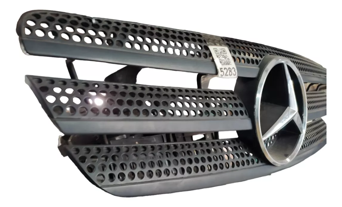 Grade_Frontal_Capo_Mercedes_benz_Ml_320_1999_Peq__Detalhe_image3