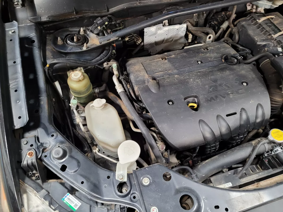 Hidrovacuo_Mitsubishi_Outlander_2_4_4x4_2010_Eco_Pe_as_V_ema_image3