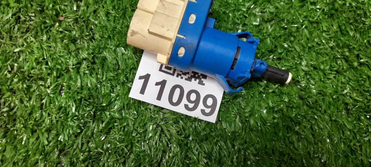 Interruptor_Pedal_De_Freio_Ford_Fusion_2007_2_3_16v_image10