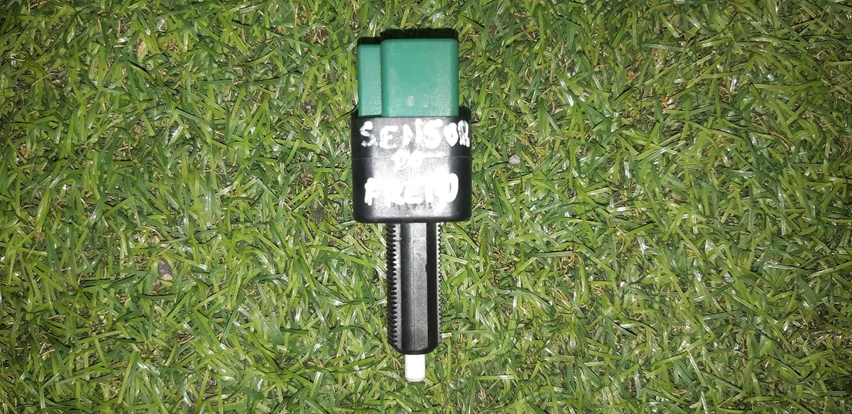 Interruptor_Pedal_Do_Freio_Nissan_Versa_2020_1_6_Eco_Pe_as_image2