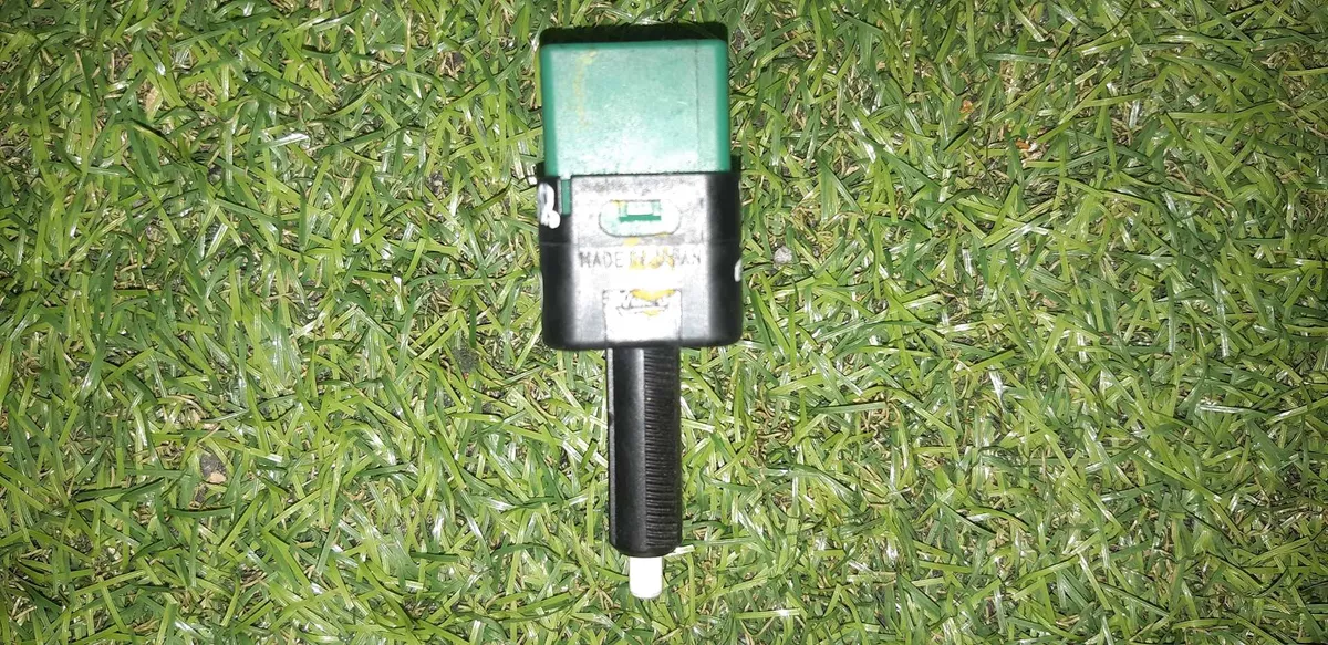 Interruptor_Pedal_Do_Freio_Nissan_Versa_2020_1_6_Eco_Pe_as_image3