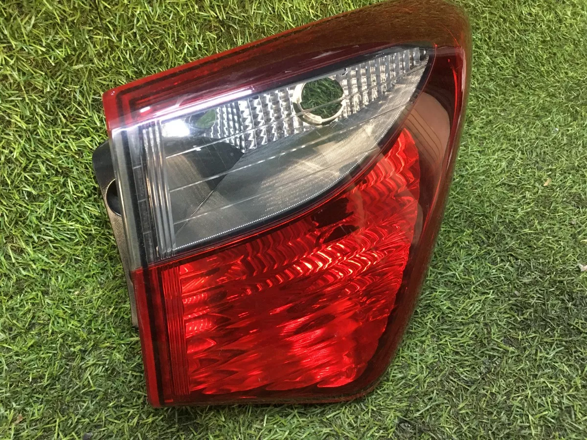 Lanterna_Direita_Hyundai_Hb20_2019_Hatch_Eco_Pe_as_Vila_Ema_image2