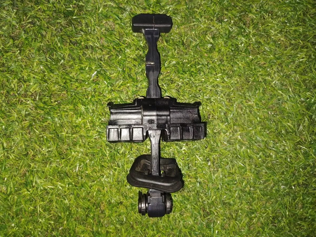 Limitador_De_Porta_Dianteira_Direita_Volkswagen_Up_2015_image3