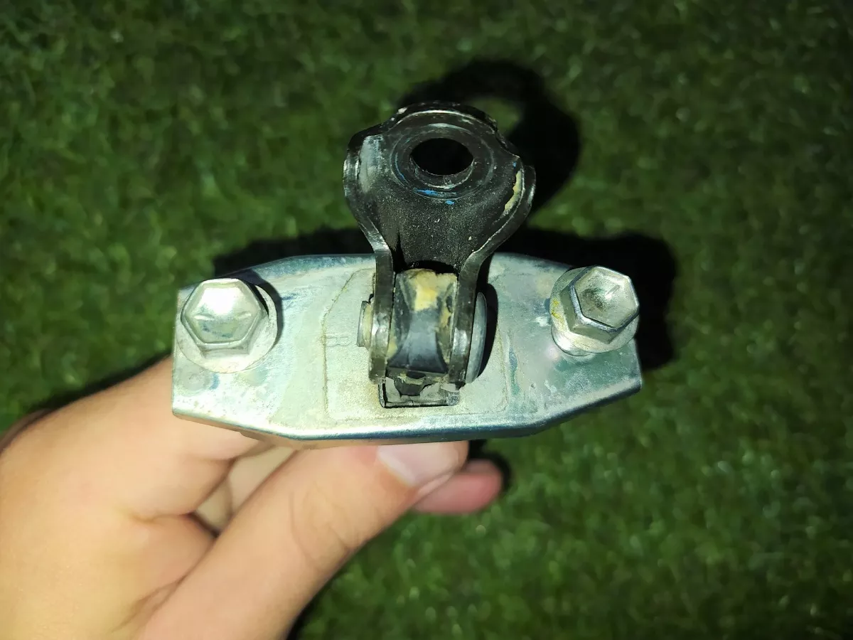 Limitador_De_Porta_Traseira_Direita_Toyota_Fielder_2007_image3
