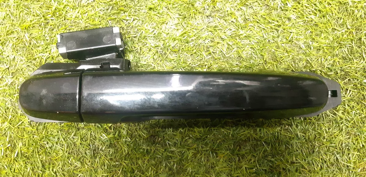 Ma_aneta_Externa_Traseira_Direita_Toyota_Corolla_2013_image2
