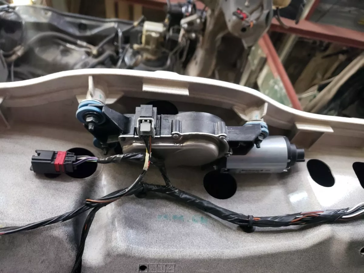 Motor_Do_Limpador_Traseiro_Volvo_Xc60_2015_Eco_Pe_as_Vl_Ema_image2