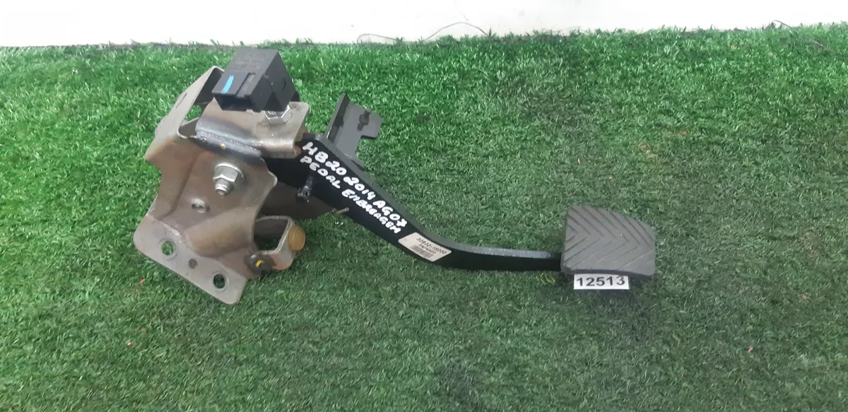 Pedal_Embreagem_Hb20_2014_1_0_12v_Manual_Cod__32802_1s000_image10