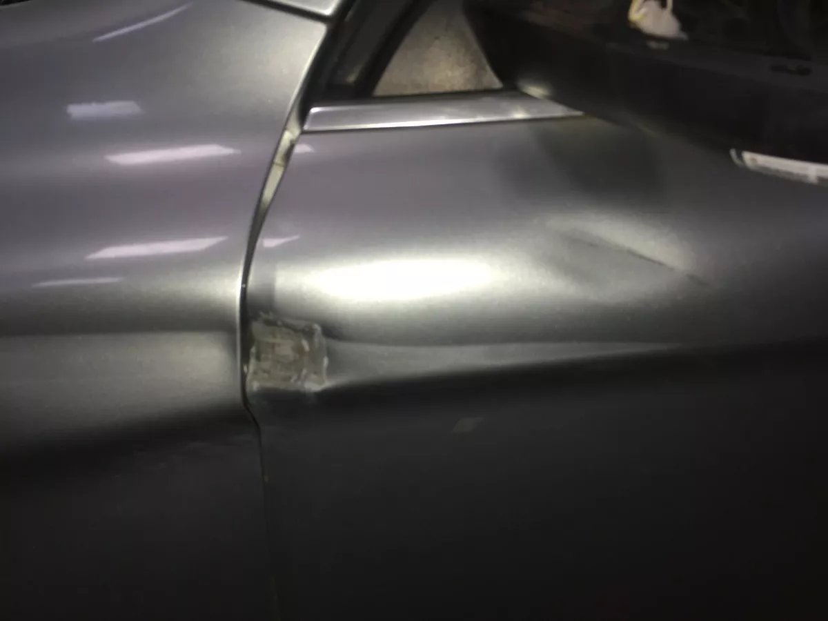 Porta_Dianteira_Esquerda_Com_Detalhe_Volvo_Xc60_T6_2009_image3