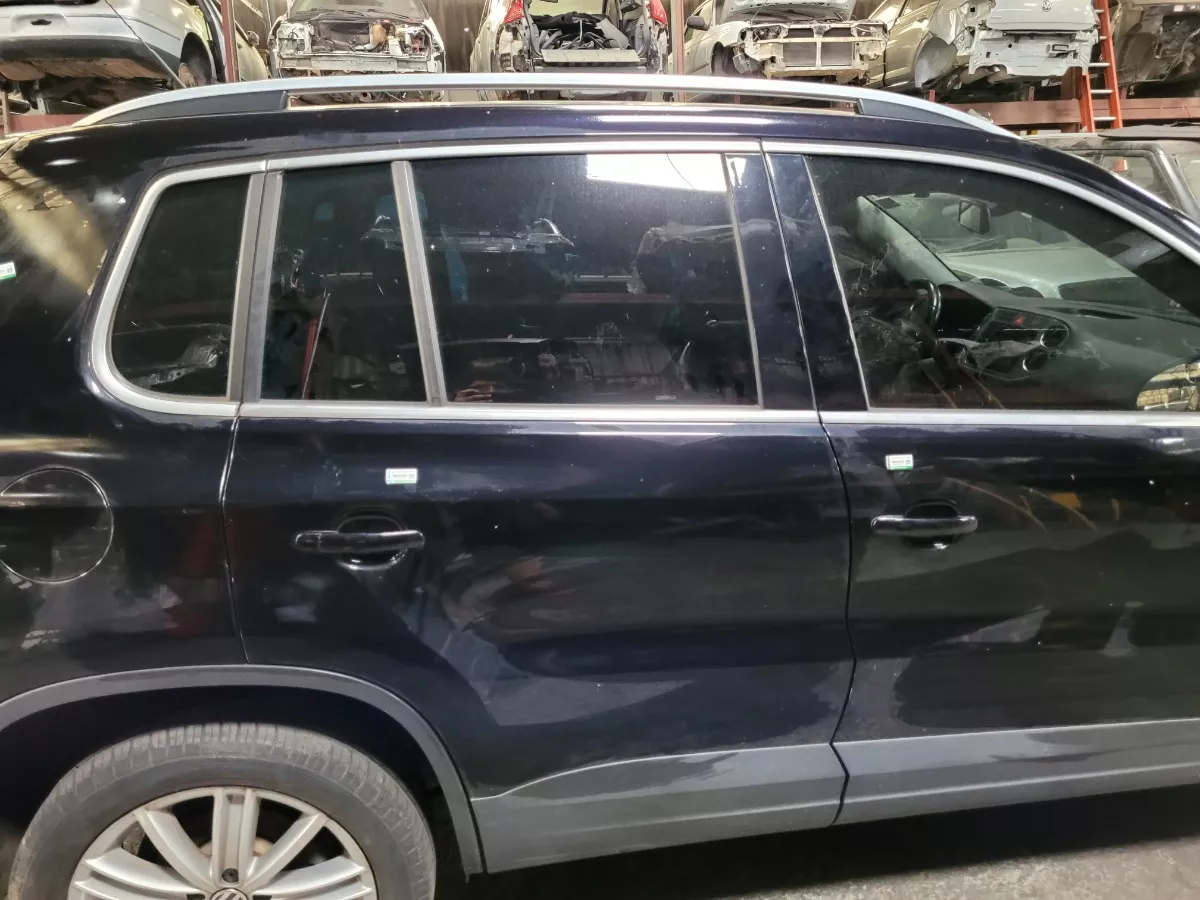 Porta_Traseira_Direita_Tiguan_2_0_Tsi_2011__sem_Acess_rios__image2