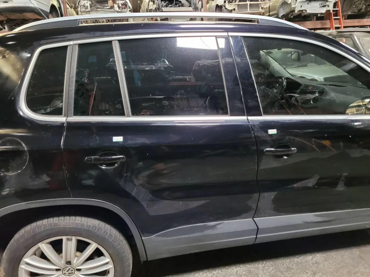 Porta_Traseira_Direita_Tiguan_2_0_Tsi_2011__sem_Acess_rios__image3