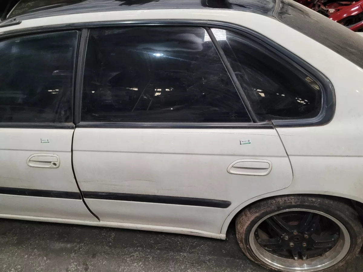 Porta_Traseira_Esquerda_Subaru_Legacy_1995_Sem_Acess_rios_image3