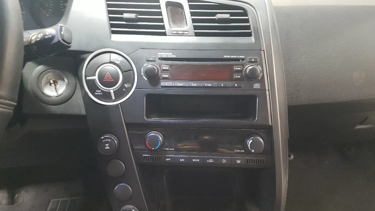 Radio_Original_Ssangyong_Kyron_2007_Eco_Pe_as_Vila_Ema_image3