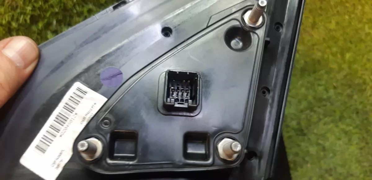 Retrovisor_Direito_Eletrico_Creta_2017_1_6_16v_Automatico_image3