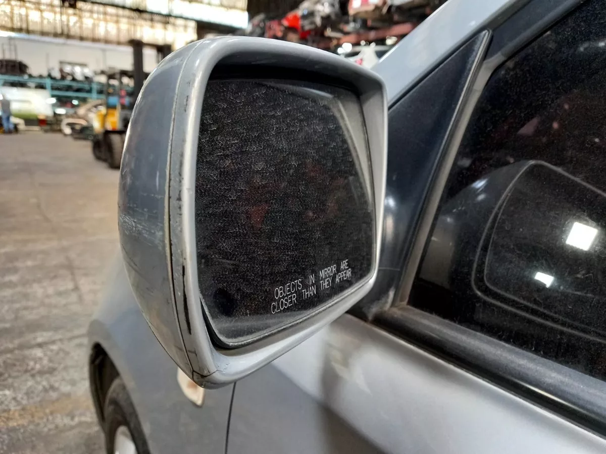 Retrovisor_Esquerdo_Kia_Carnival_2008_Eco_Pe_as_Vila_Ema_image3