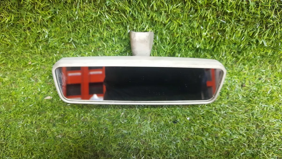 Retrovisor_Interno_Fiat_500__com_Detalhe__Eco_Pe_as_Vila_Ema_image2