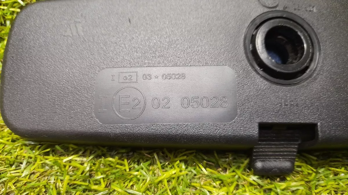 Retrovisor_Interno_Nissan_Kicks_2019_Eco_Pe_as_Vila_Ema_image3