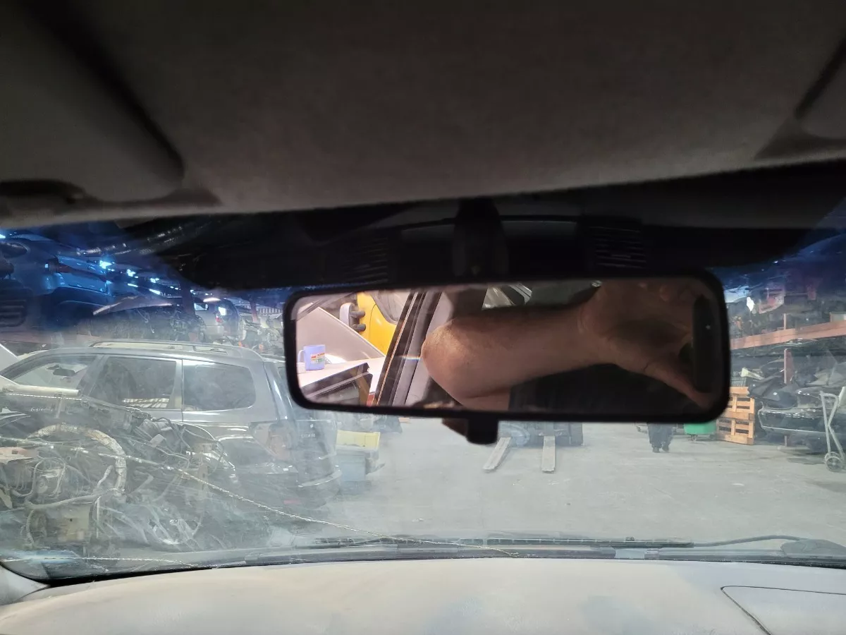 Retrovisor_Interno_Toyota_Corolla_2003_Eco_Pe_as_Vila_Ema_image3