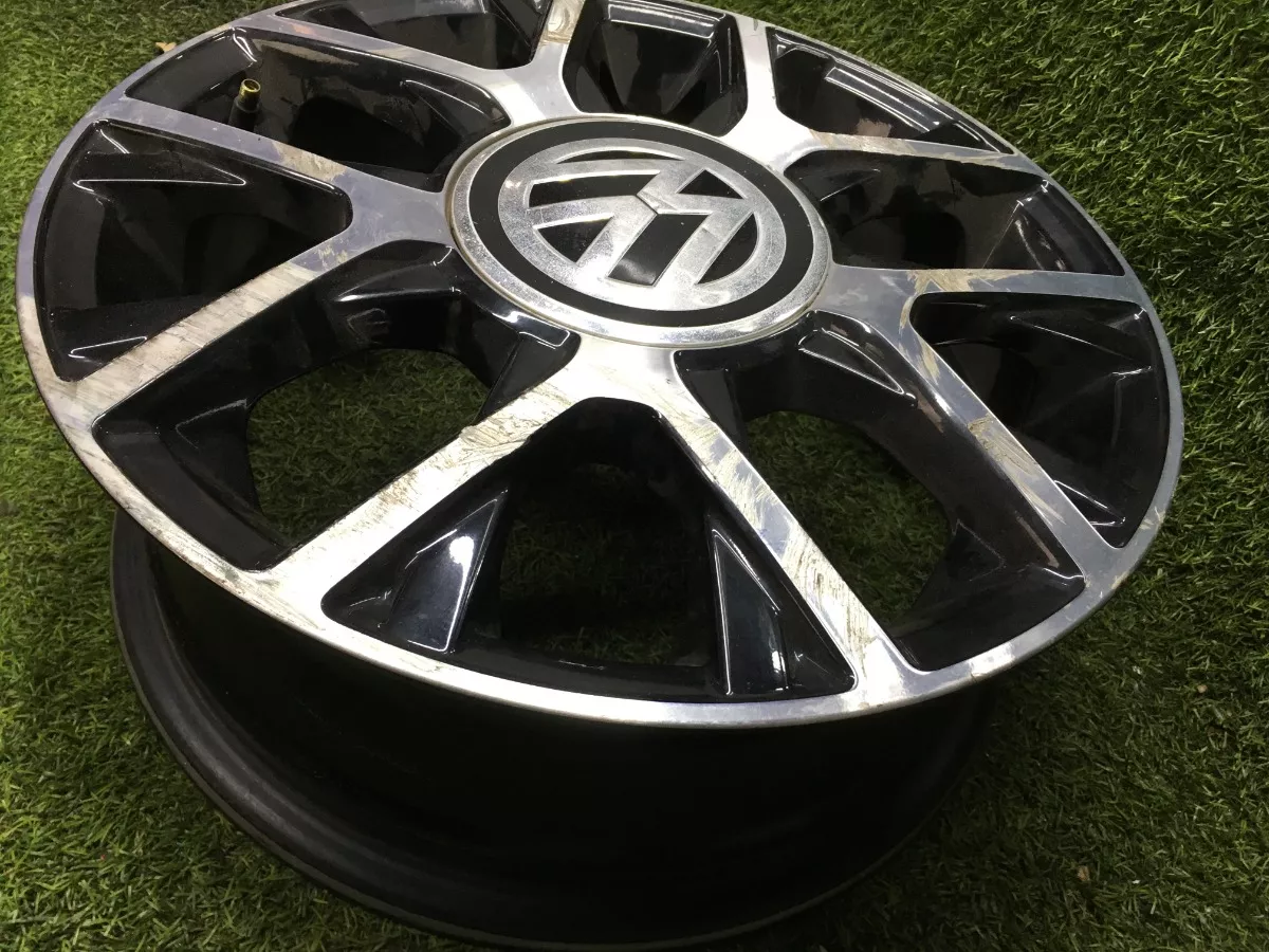 Roda_15_4x100_Volkswagen_Up_Tsi_2017_Eco_Pe_as_Vila_Ema_image2