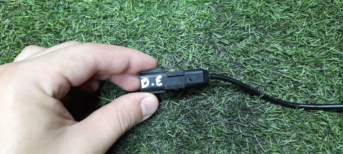 Sensor_Abs_Dianteiro_Esquerdo_Renault_Kwid_2020_1_0_3cc_image3