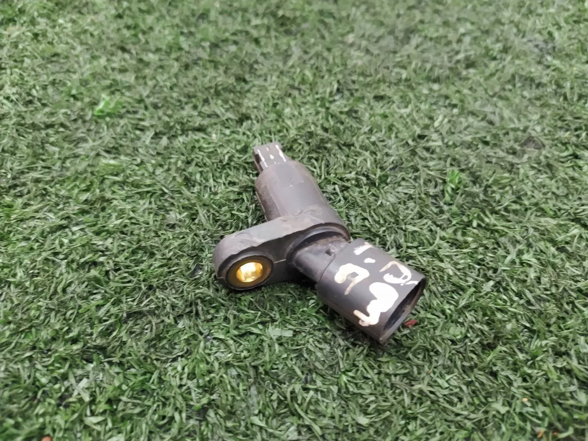 Sensor_Abs_Traseiro_Direito_Audi_A3_1_8_20v_2002_Manual_image2