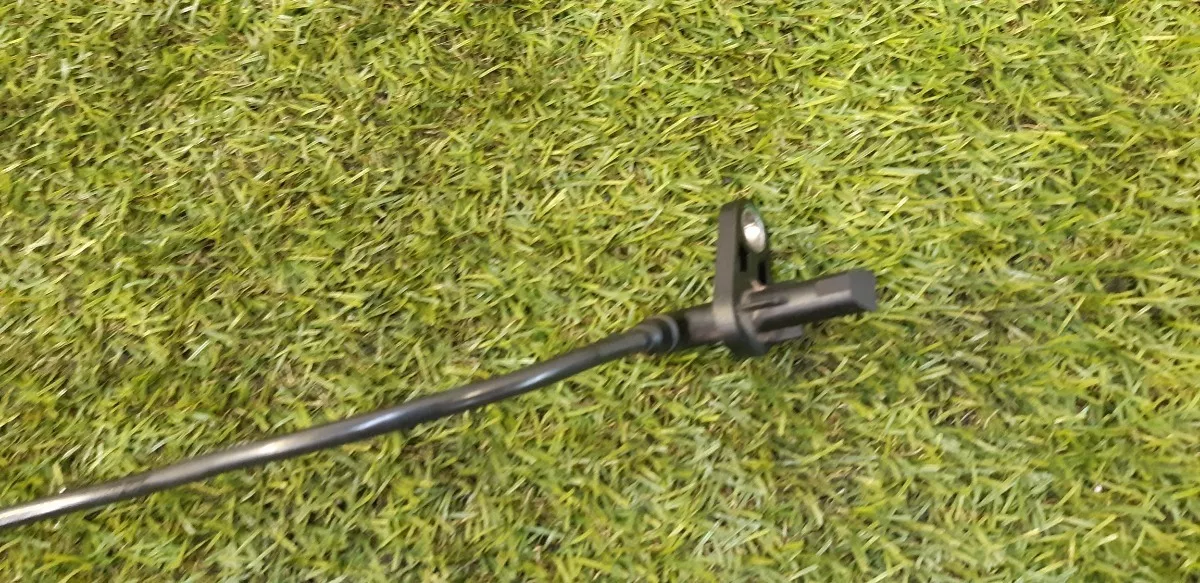 Sensor_Abs_Traseiro_Direito_Nissan_March_1_0_3cc_2019_image3