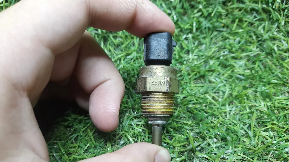 Sensor_De_Temperatura_De__gua_Hyundai_Hb20_2014_1_0_image3