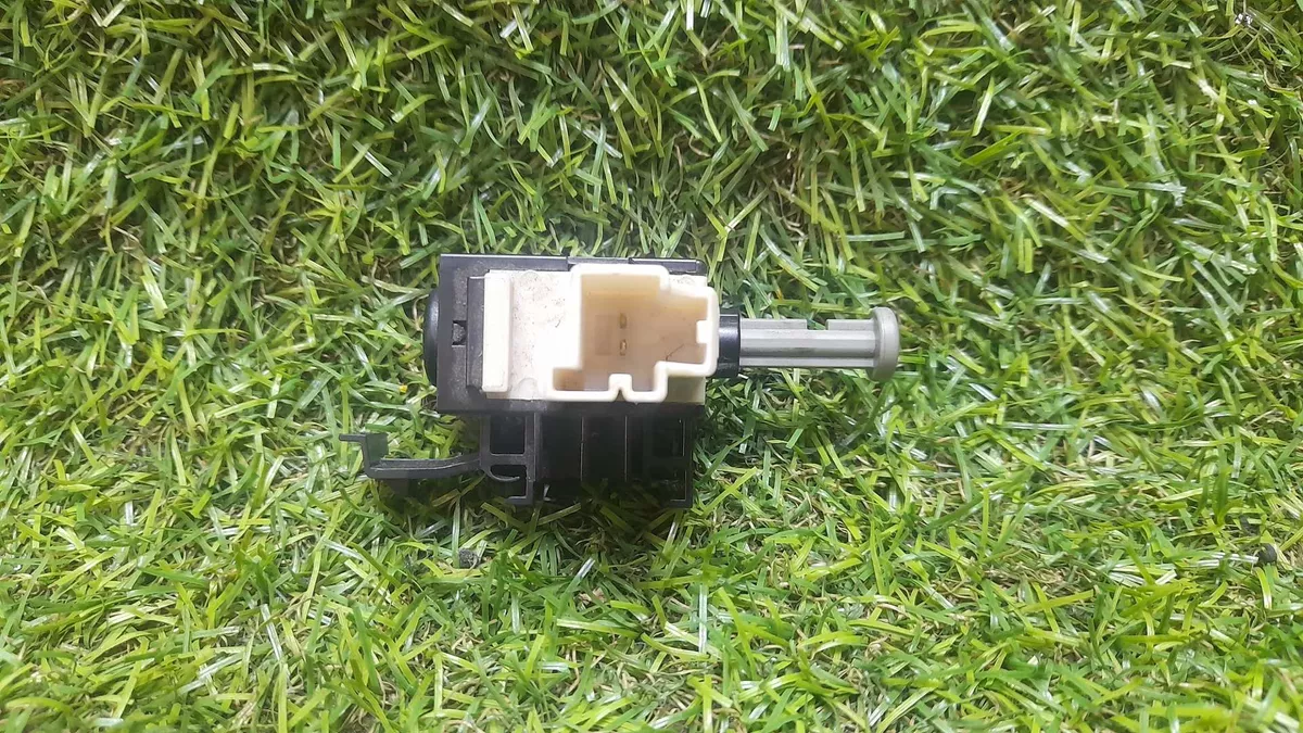 Sensor_Pedal_De_Freio_Ford_Ka_2018_1_0_Eco_Pe_as_Vila_Ema_image3