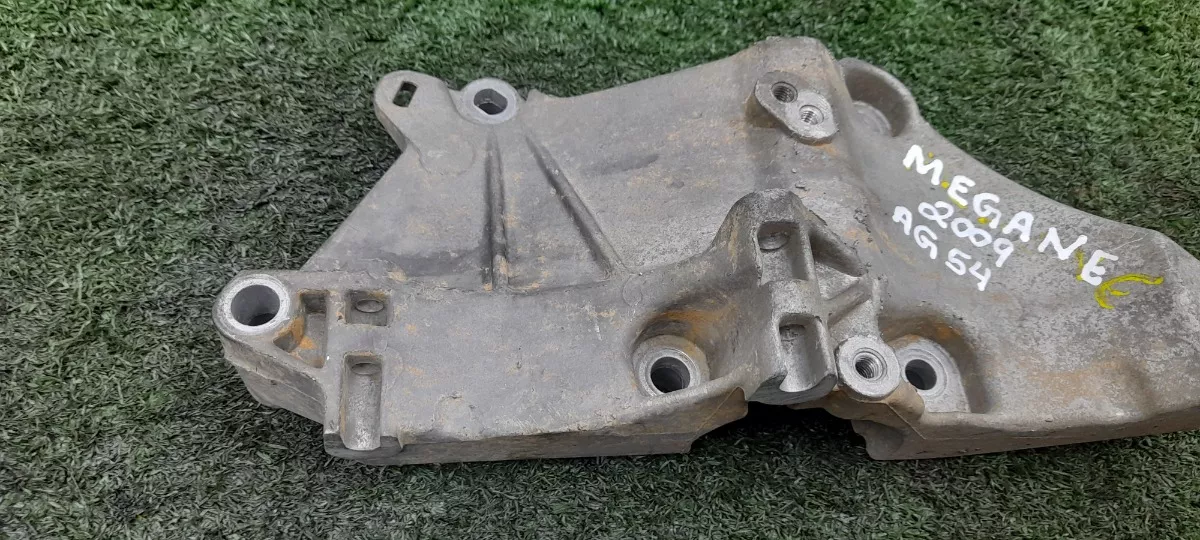 Suporte_Alternador_Renault_Megane_2009_2_0_16v_Aut_image2