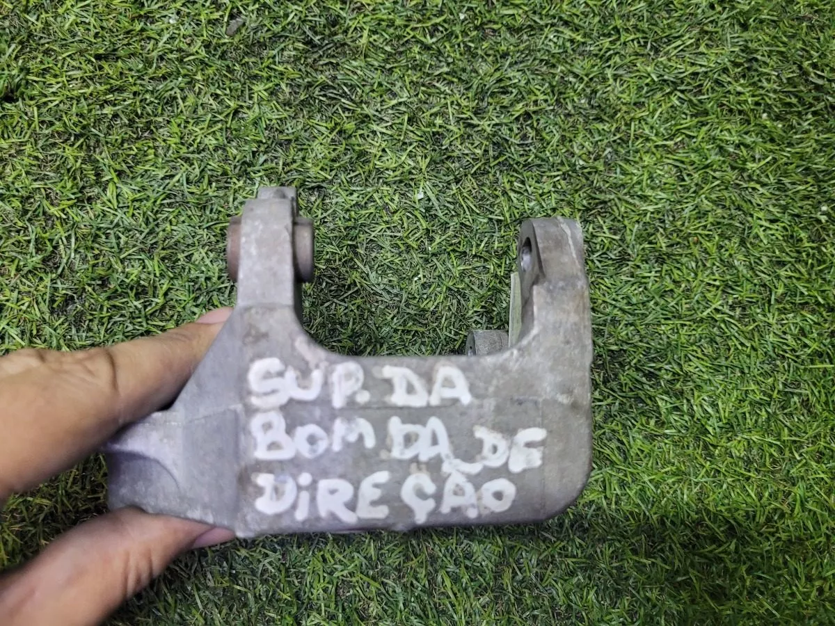 Suporte_Da_Bomba_De_Dire__o_Logan_1_6_8v_2015_Eco_Pe_as_V_e_image3