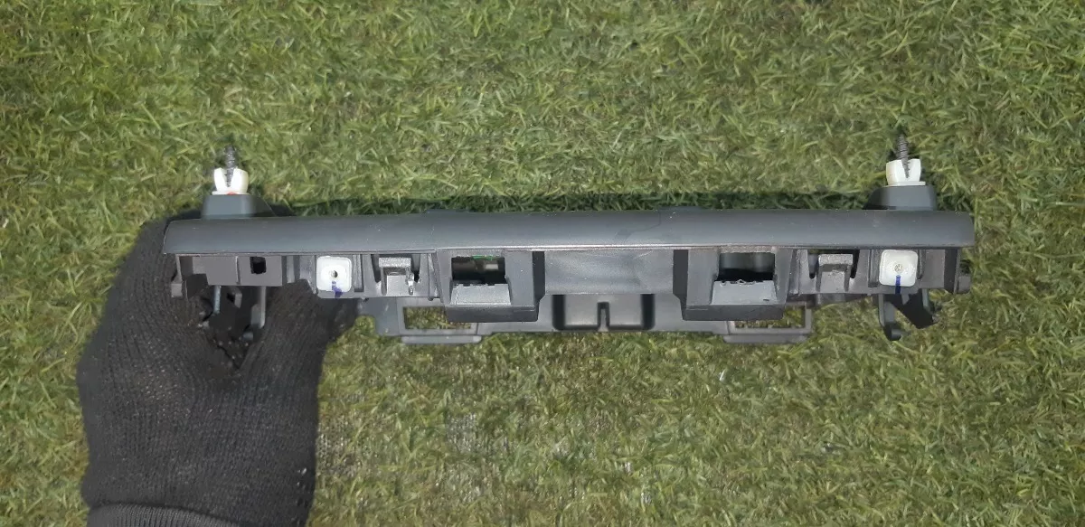 Suporte_Da_Multimidia_Peugeot_208_1_5_2014_Eco_Pe_as_Vl_Ema_image3