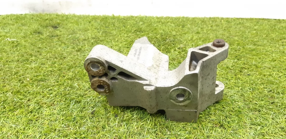 Suporte_Do_Alternador_Chery_Celer_Sedan_1_5_16v_2011_image3