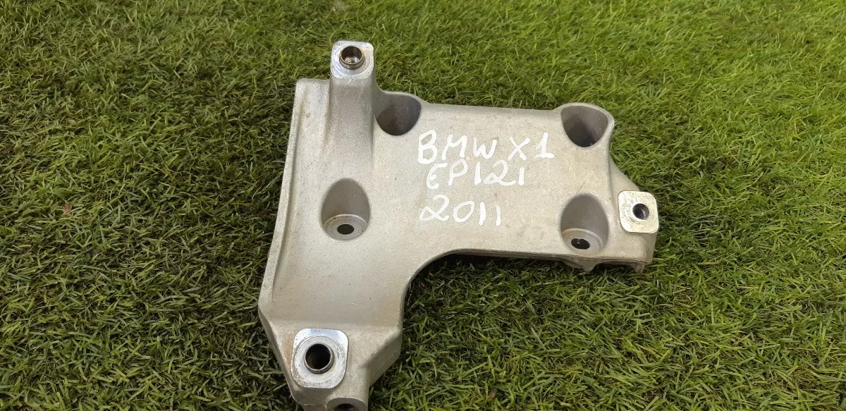 Suporte_Do_Compressor_Bmw_X1_Sdrive_Aspirada_2_0_2011_image2