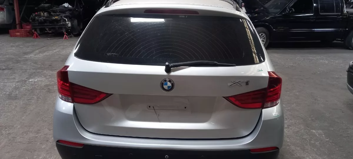 Tampa_Porta_Malas_Sem_Vidro_Bmw_X1_2011__sem_Acess_rios__image2