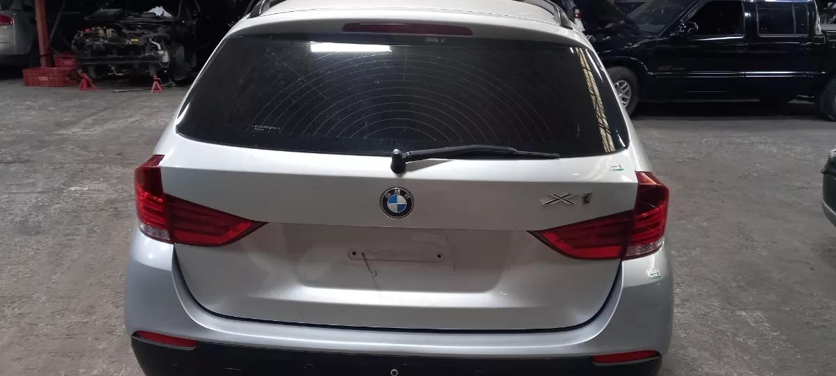 Tampa_Porta_Malas_Sem_Vidro_Bmw_X1_2011__sem_Acess_rios__image3