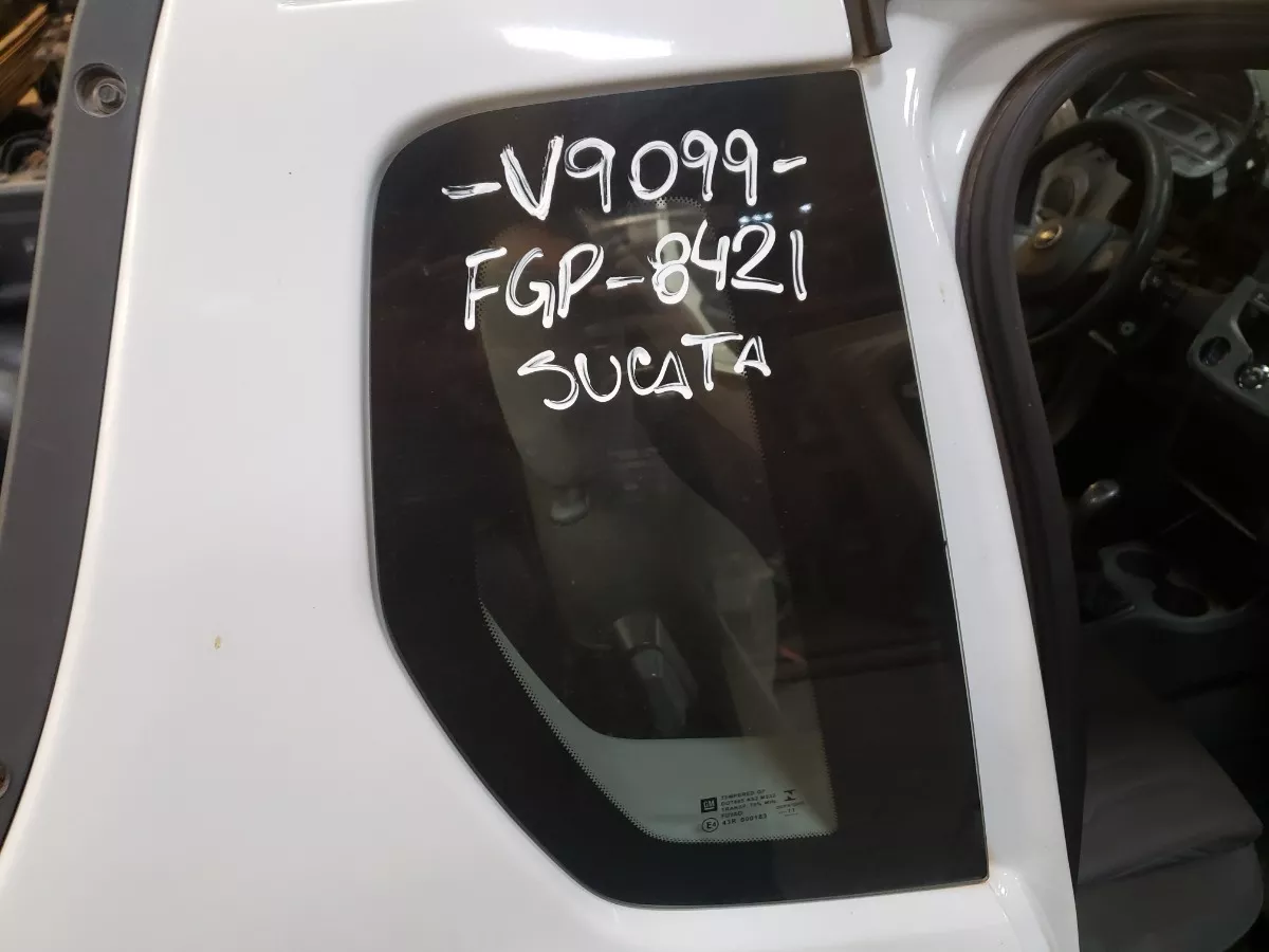 Vidro_Fixo_Direito_Chevrolet_Montana_2013_Eco_Pe_as_Vila_Ema_image2