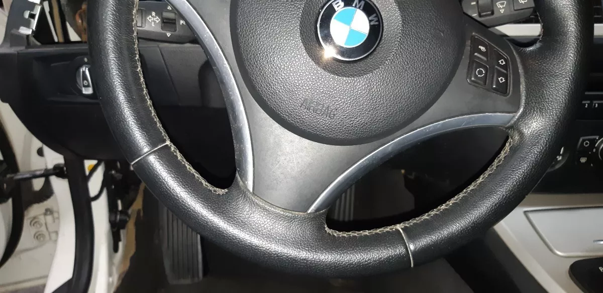 Volante_Sem_Bolsa_Bmw_320i_2012_Eco_Pe_as_Vila_Ema_image3